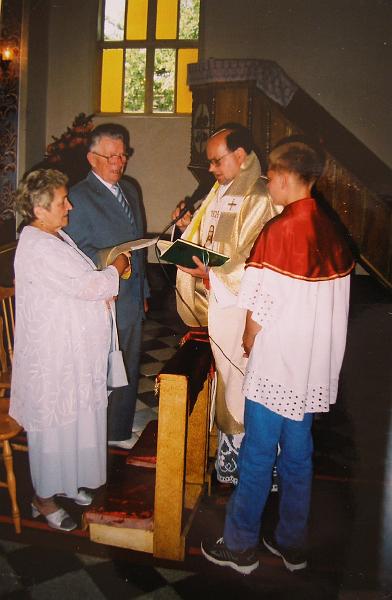 parafia polskokatolicka 1_95.jpg - Rok 2001 - 29 lipca. 50 lat małżeństwa pp. Krężałków